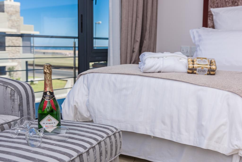 Flamingo Villas Boutique Hotel Walvis Bay Exterior foto