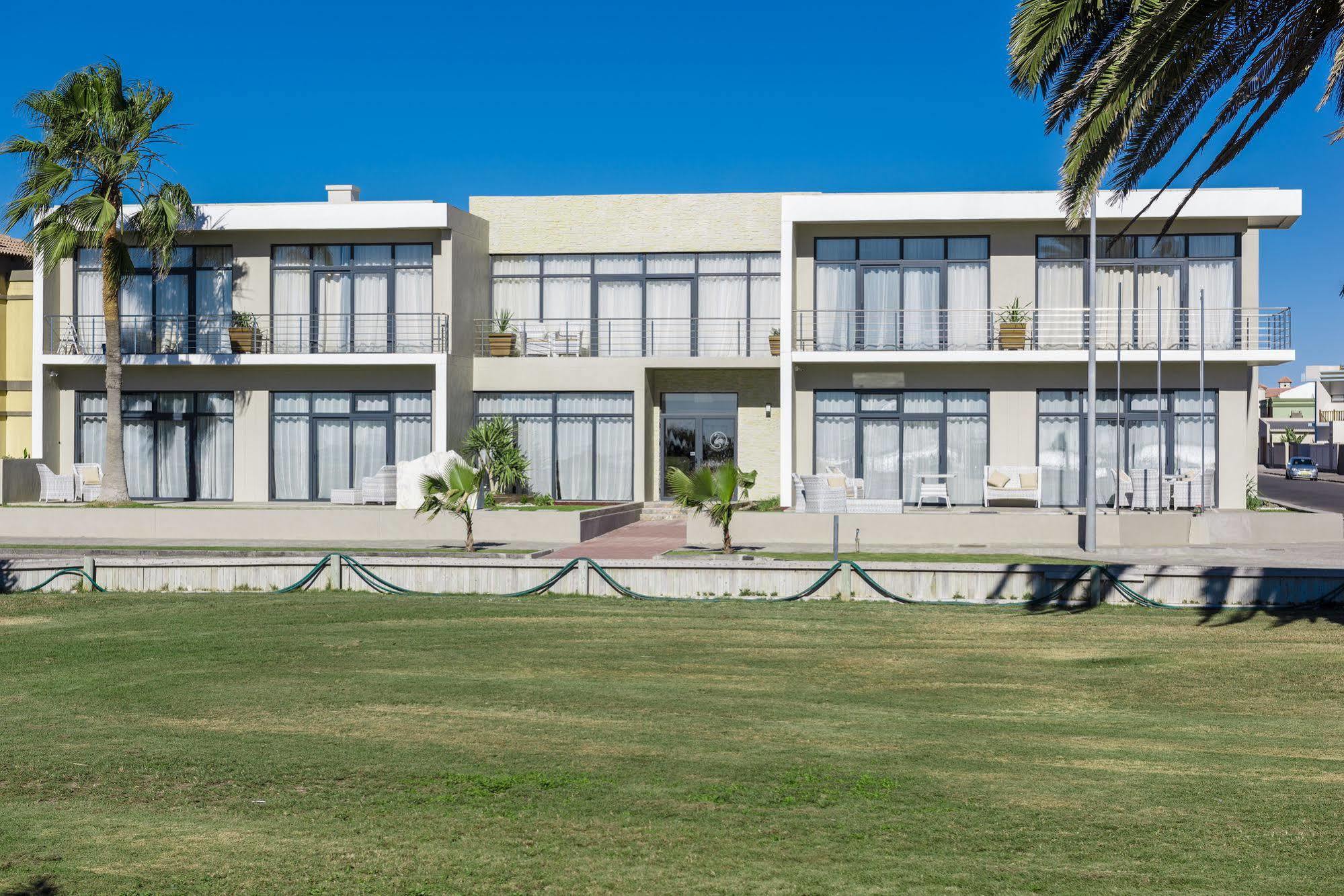 Flamingo Villas Boutique Hotel Walvis Bay Exterior foto